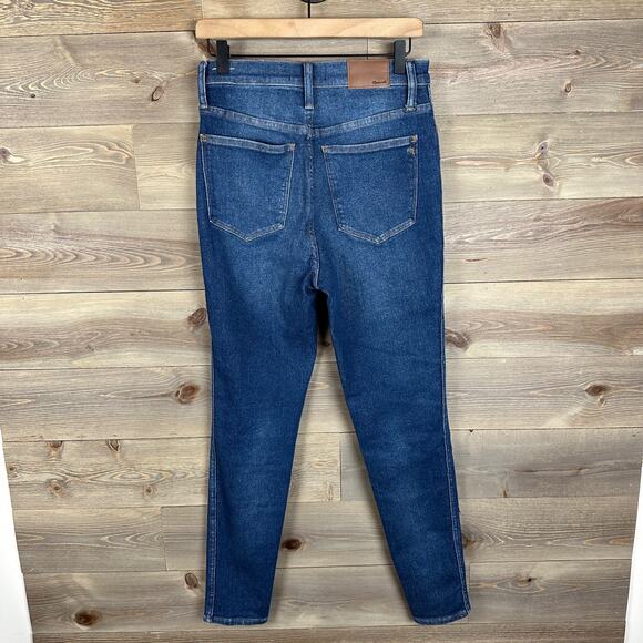 Madewell 10" High-Rise Skinny Jeans in Winston Wash Jeans - Picture 3 of 8